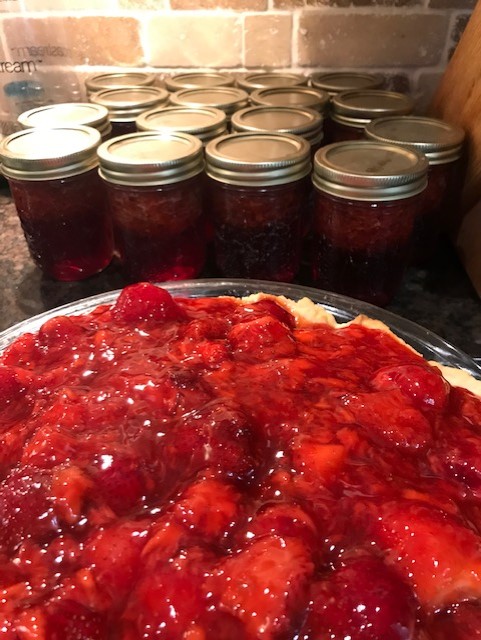 stawberry pie and jam